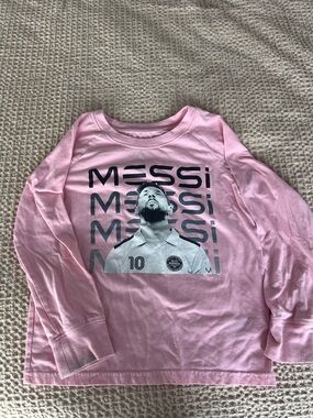 Kids Long-Sleeve Pink Graphic Tee - Messi Print